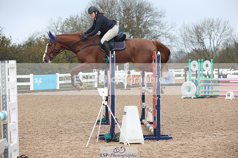 231112A-103440-03356 - Cls 17 Blue Chip Novice Winter Qualifier