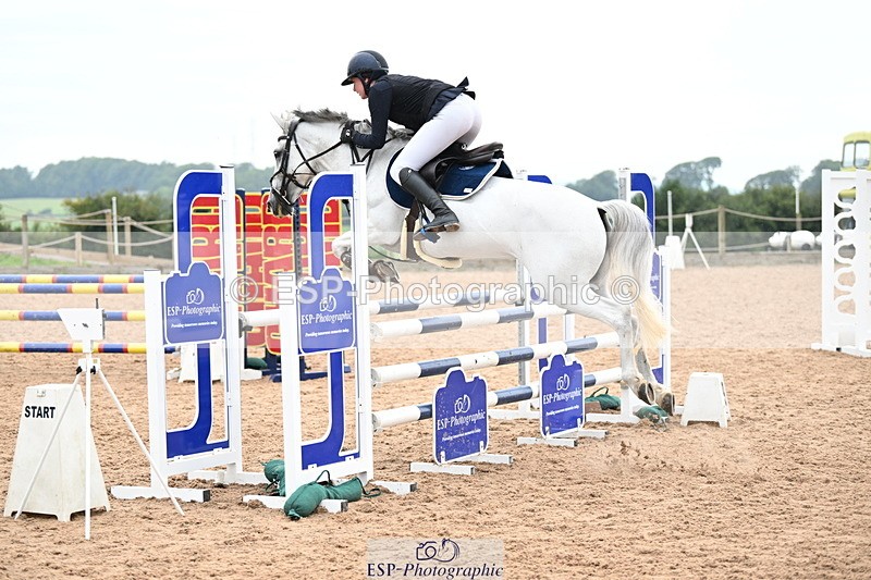 240907A-141335-02290 - Cls 4 Pony Big Team 95cm & 1.05m