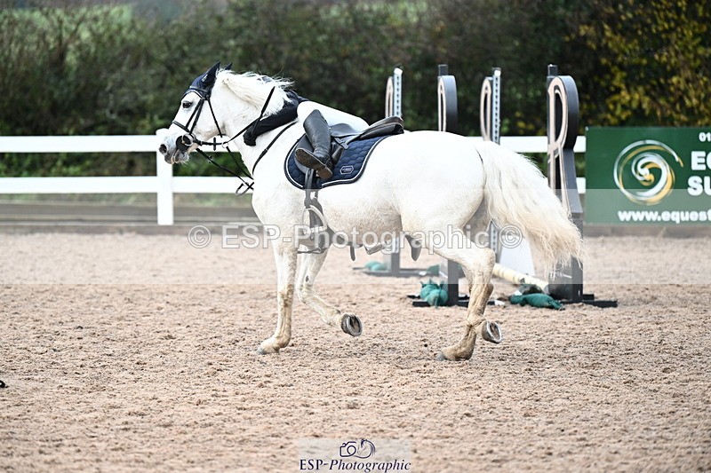 231118A-104601-01513 - Cls 5 Discovery & 90cm Open