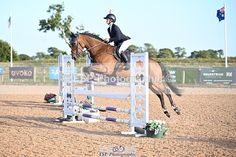 260731-193845-07184 - Cls 15 Snr Foxhunter
