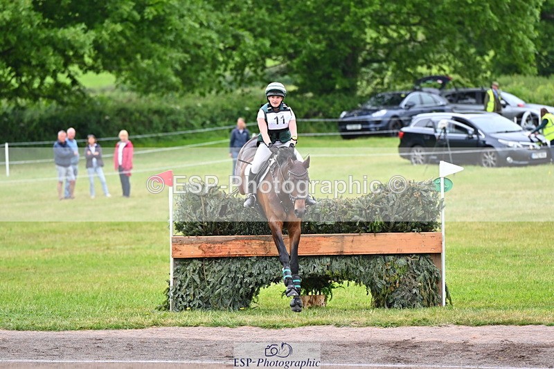 250524A-095201-08817 - A-011-Milly.Assheton-ILEXA