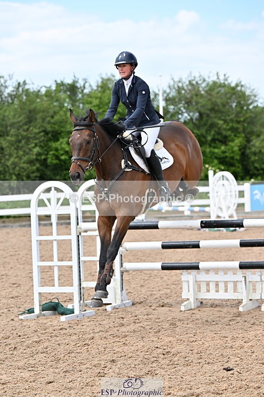 240605A-140632-00657 - Cls 4 Newcomers and 1.10m Open