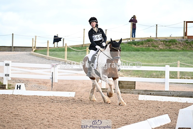 240324A-130601-02787 - Novice 27, 12.30 to 13.50