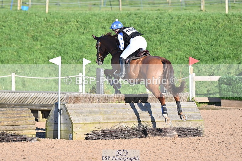 231125A-134027-00739 - 90cm