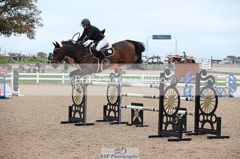 241101A-153613-03057 - FRI Cls 7 Blue Chip Grade B&C Jump Off