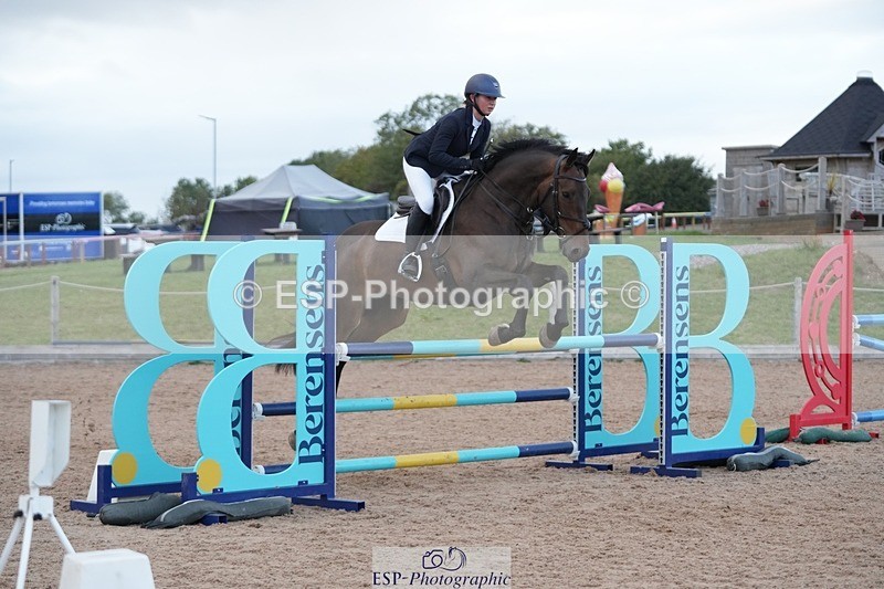 250902-185528-00858 - 1m Plus