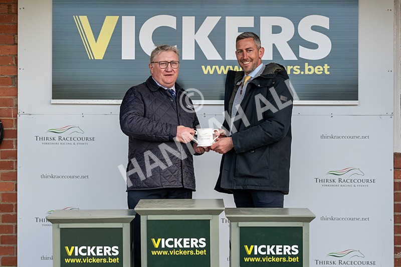 200424-Race 3-Never So Brave-3410 - Race 3