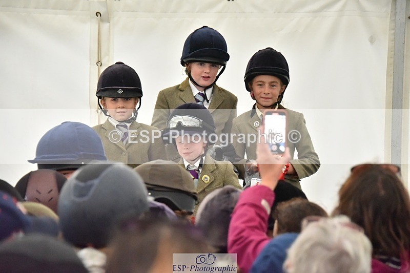 230825-170806-12971 - Friday 60cm and 70cm presentations