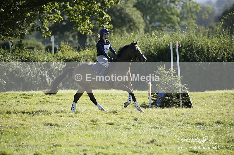  WWHT 031021 804 - WWEC Novice Restricted (0.80m) 18/10/20