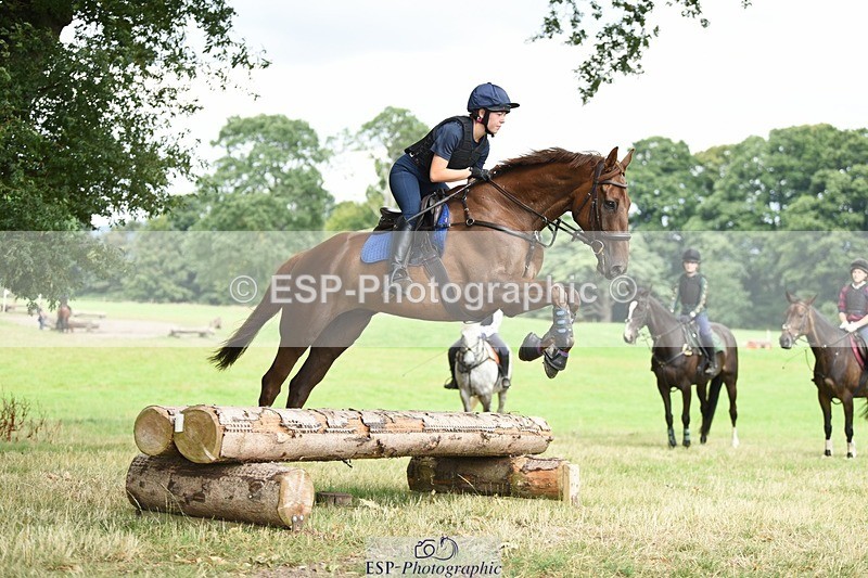 230817-132134-02018 - Kay's 1st Group - XC