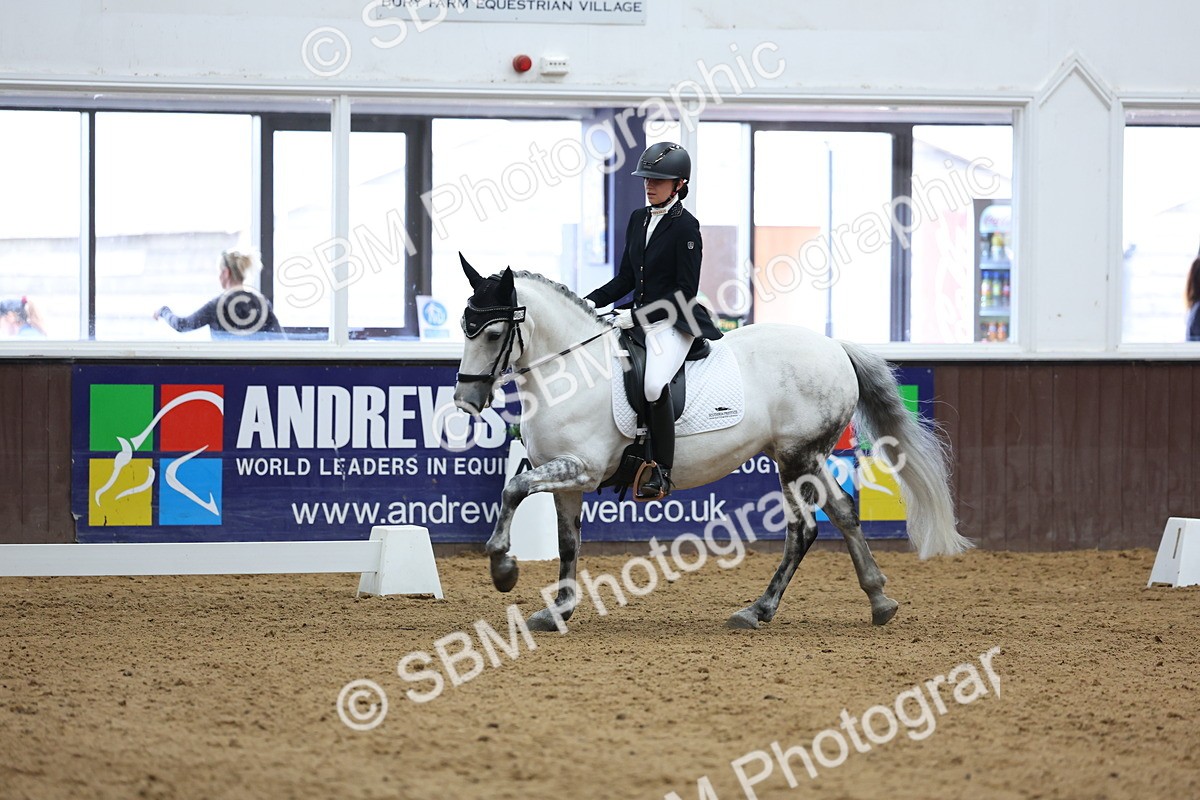 SBM_016508 - Class 16 - Novice FSM - 11.50-12.38