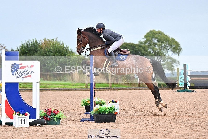 250912-164603-05541 - Cls 13 Snr 1.05m and 1.10m