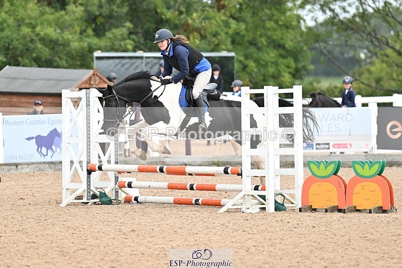 250920-100017-00079 - Cls 20+21 Club and Schools 60cm