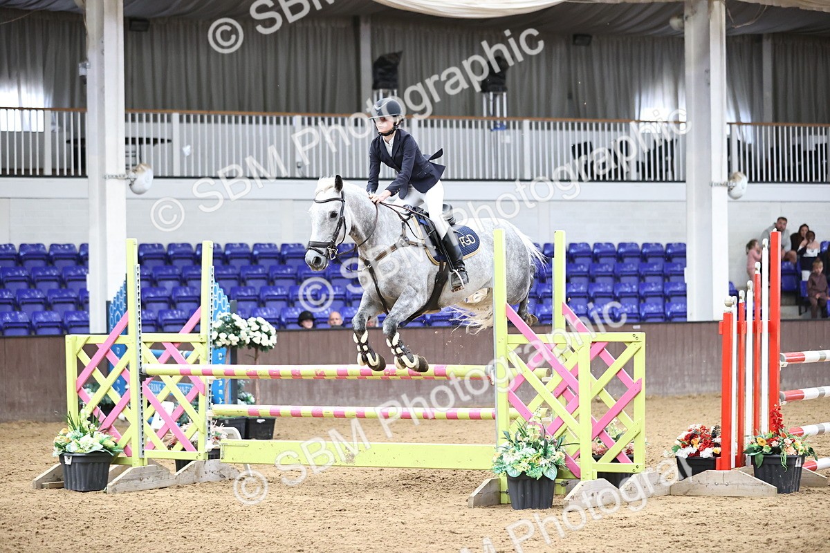 SBM_003066 - Class 13 - Blue Chip Pony Newcomers 1.00m Open