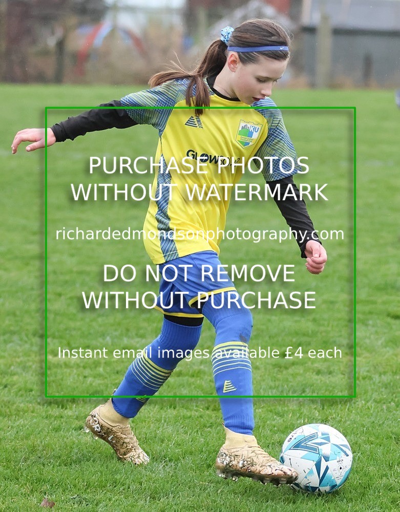 533A5068 - Wattsfield under 7s vs Kendal Utd Ladies & Girls U8 (22/11/25)