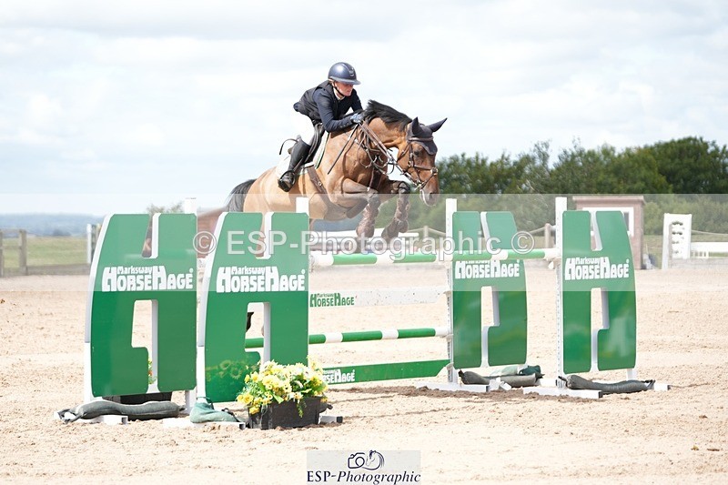 250801-112927-04933 - Cls 14 Snr Fox 1st Rnd