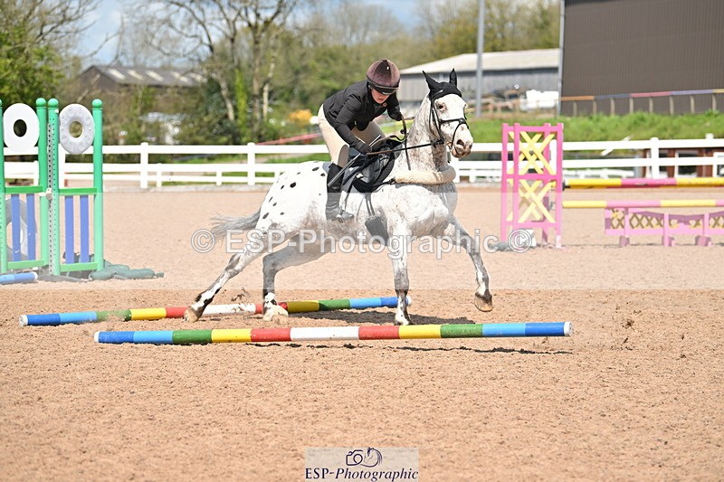 240504A-140850-02152 - Cls 20 & 21 Club & Schools 1m