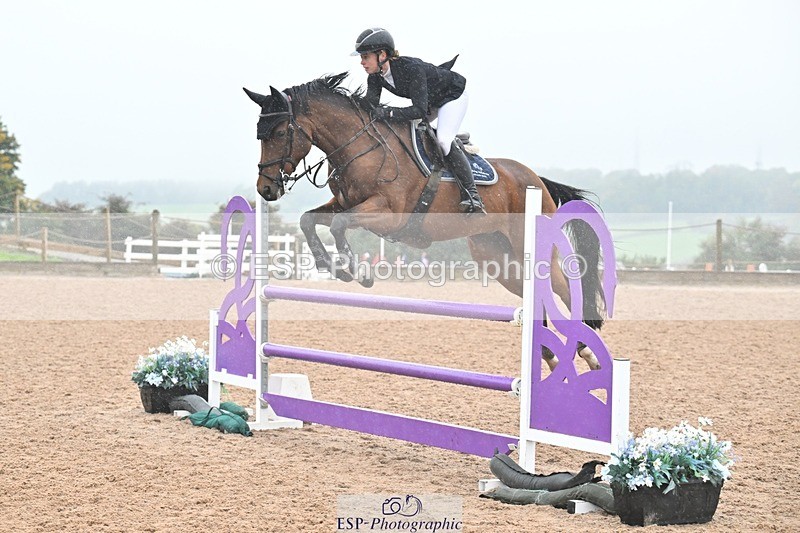 251003-123652-00772 - Cls 2 Newcomers and 1.10m