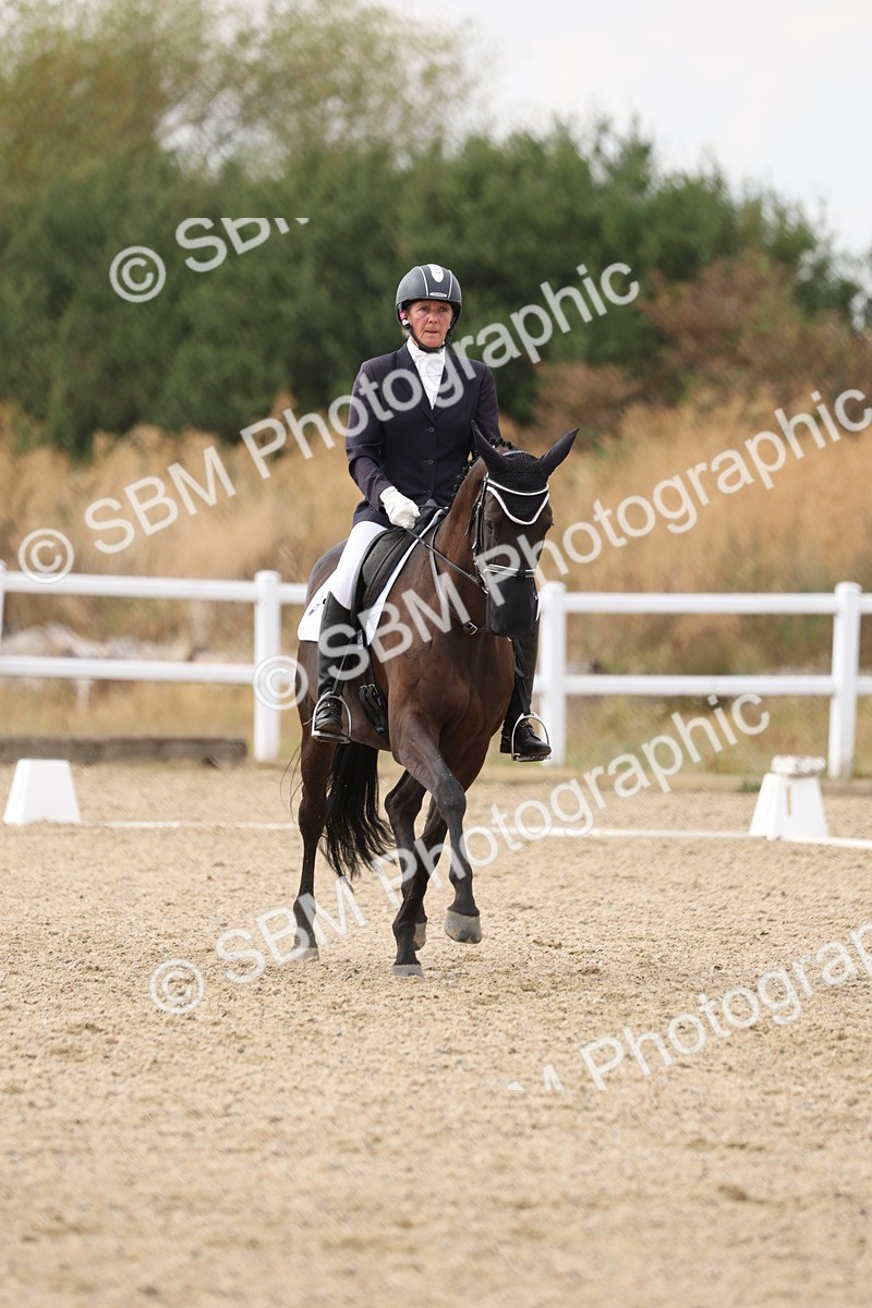 SBM_015605 - Class 6 - E5 Silver 15.54.16.58