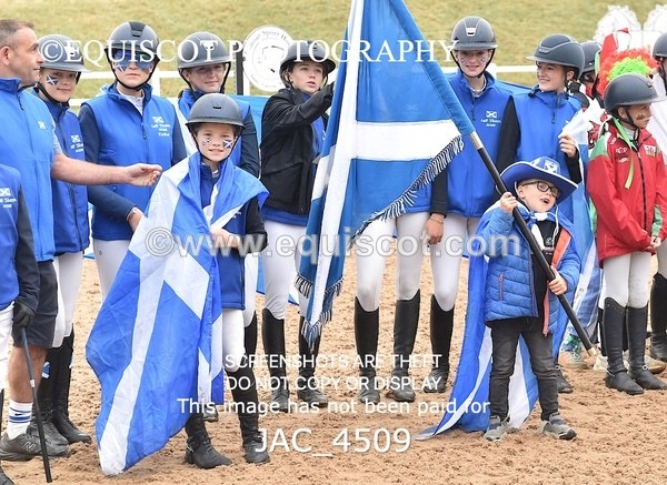 JAC_4509 - SAT TEAM PARADE