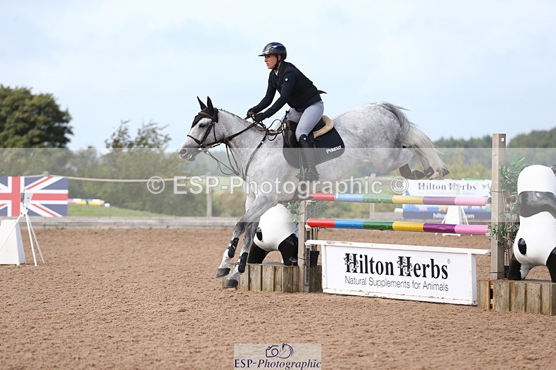 230812A-122841-09044 - Cls 32 Foxhunter