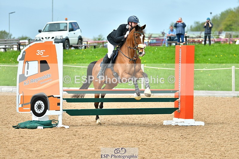 230513A-143923-01397 - Cls 38 Club 80cm