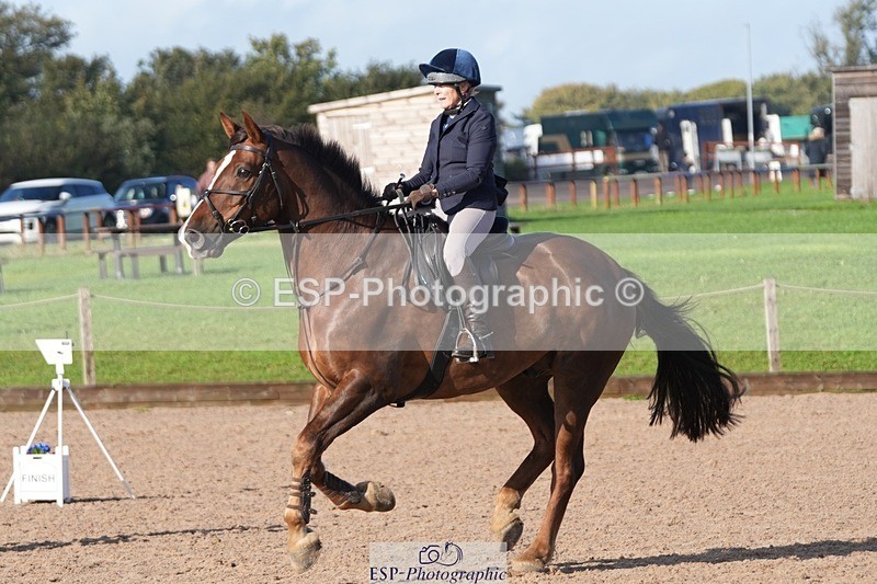 250920-163321-01937 - Cls 23 UnAffiliated 80cm Derby