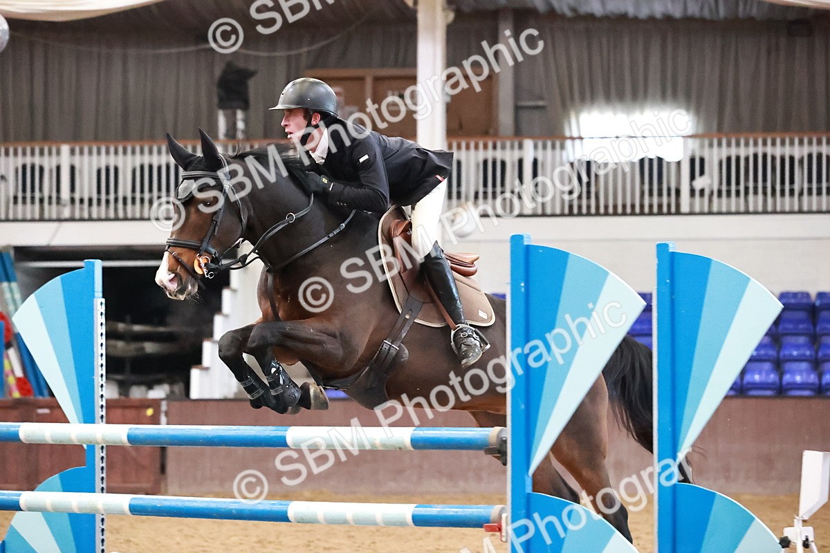 SBM_002896 - Class 11 - Senior Foxhunter 1.20m
