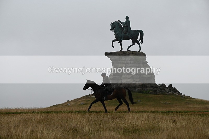DSC_0939 - Time at Statue 10:58 to 11:53