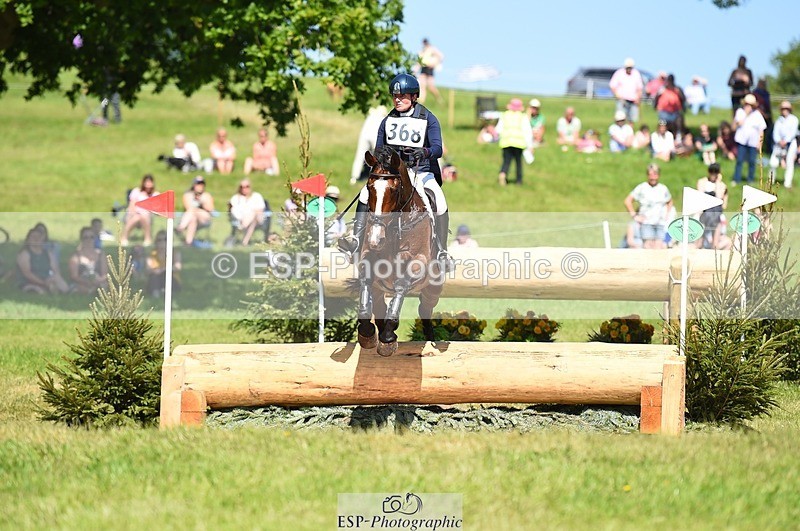 230527-152406-10367 - 368-COIRBAN_SARCO_DELUX-Rebecca_Gibbs-XC