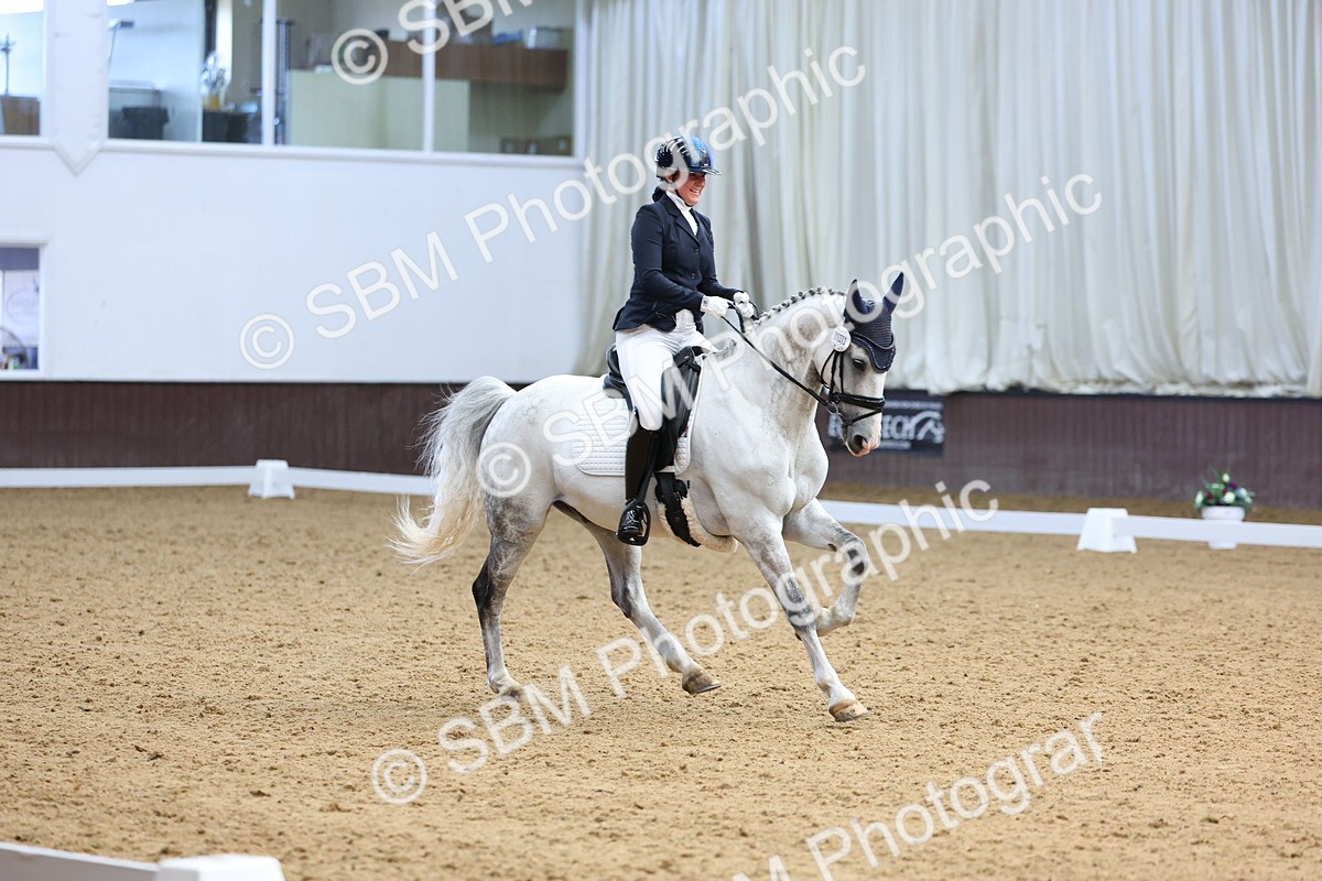 SBM_015939 - Class 15 - Novice FSM - 9.50 - 11.10