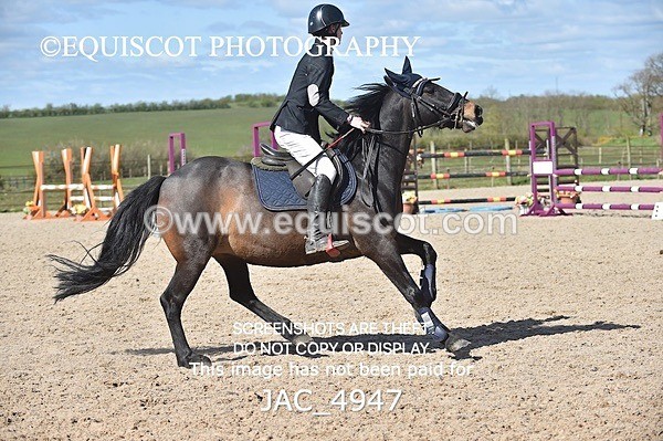 JAC_4947 - CLASS 13 SAT Senior BritiNovice/ 90cm Open