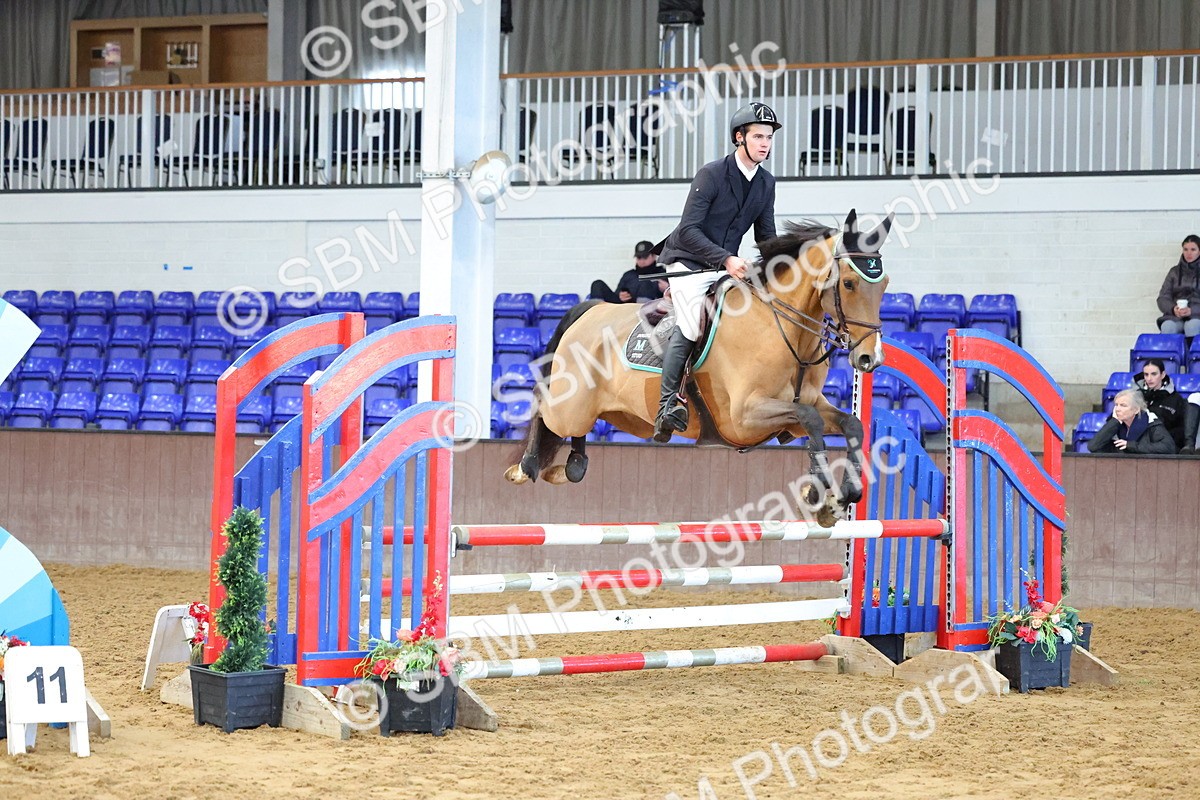 SBM_005787 - Class 22 - Bliss of London Novice Winter Championship Qualifier 90cm
