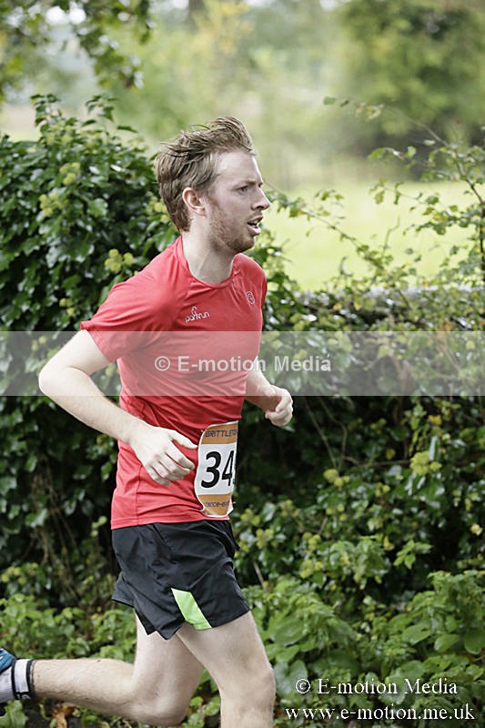 CAD131019-0787 - Cadence Events Grittleton 10km 13/10/19