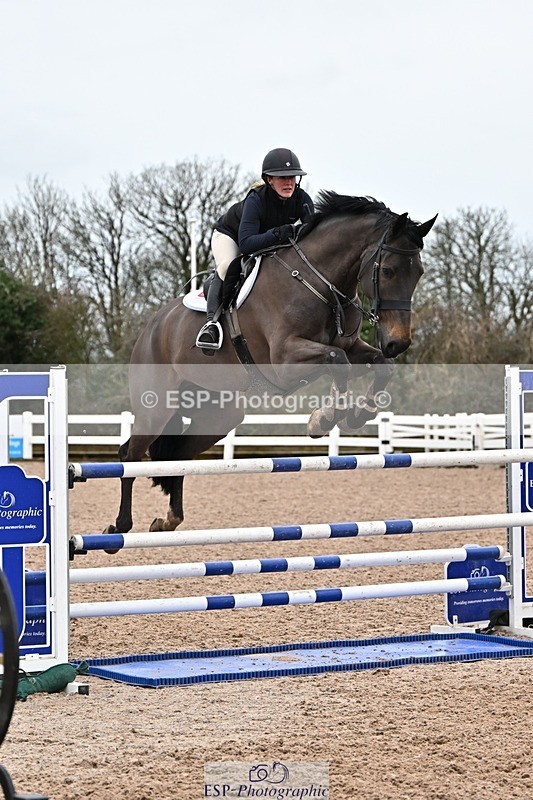 250129-135514-00507 - Cls 06 Foxhunter & 1.20m Open