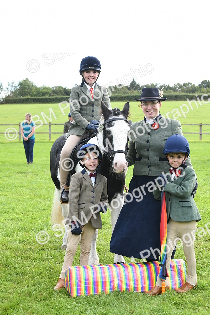 SBM_47227 - S12 - Family Horse & Pony