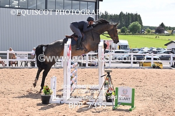 BPP_7355 - CLASS 14 FRI Nupafeeds Senior Dicovery/1m open