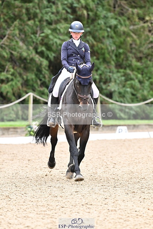 251023A-114836-01780 - C-230-Ciara.O.Connor