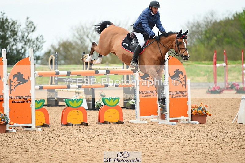 230504A-115728-01426 - Cls 10 National 1.30m Open