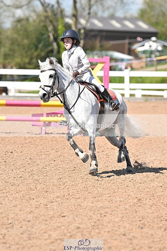 240504A-153816-02625 - Cls 22 & 23 Stepping Stones 128cm & 138cm & Under11's