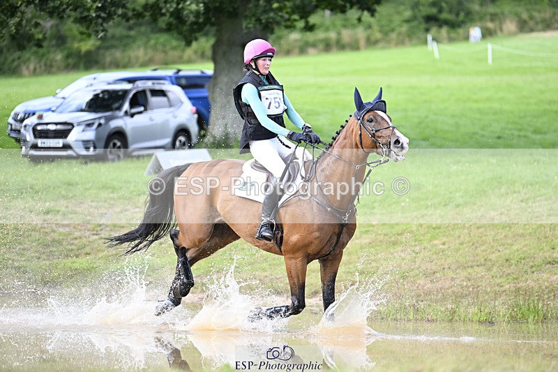 240804-180102-19165 - 751-Jess_Rimmer-SIR_HENRY_HALL