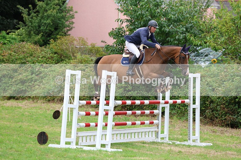 3E7A8471 - Class 8: Senior Foxhunter/1.20m open