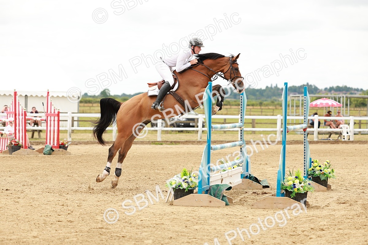SBM_018182 - Class 21 - Senior Newcomers Championship 2d Rd