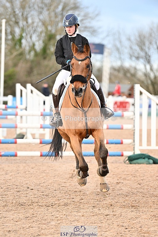 241208-132629-01779 - Cls 21 Newcomers and 1.10m Open