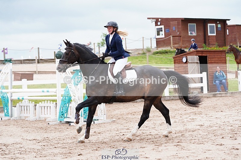 250524-120604-06524 - Cls 21 A&B Snr Disco & 1.00m Open