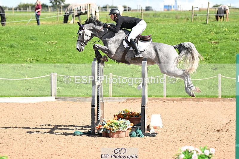 240913A-122255-04353 - Cls 15 Snr Foxhunter