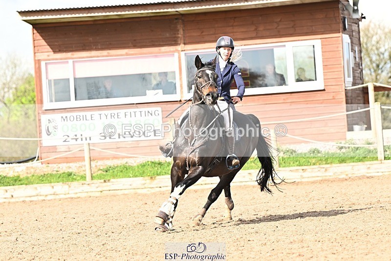 250416-101034-00232 - Cls 1 British Novice and 90cm