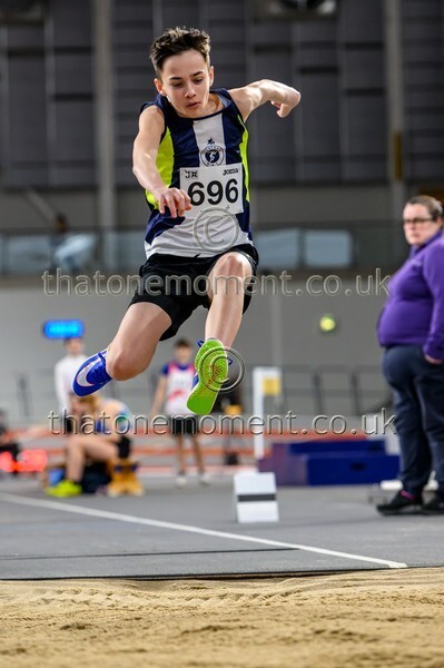 AgeInd25SAT-918442 - Field Male