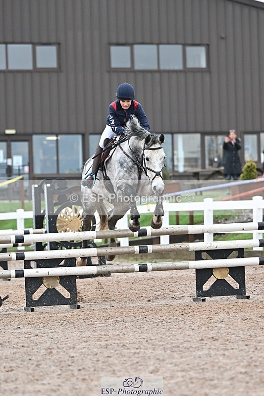 251115-134034-00936 - Cls 16-18 Children on Horses