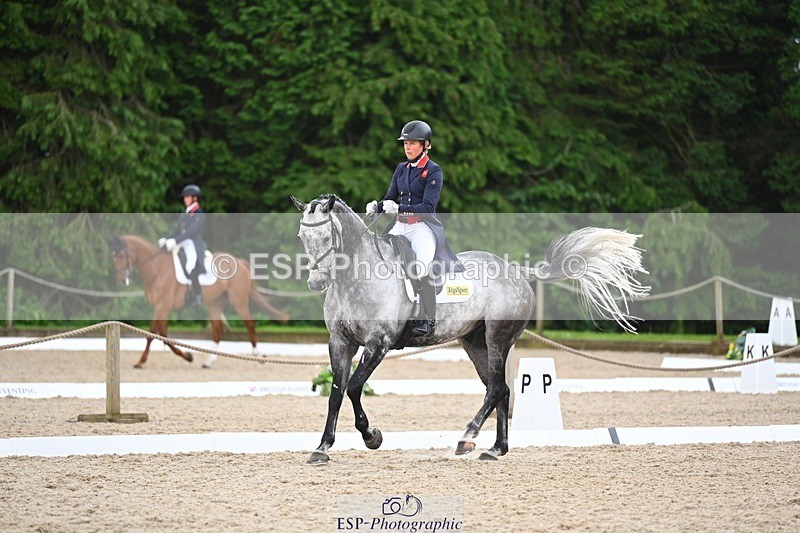 240524-141311-10160 - 529-SBH_BIG_WALL-Izzy_Taylor